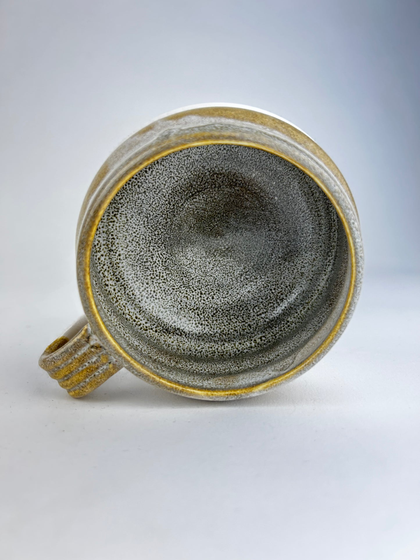 Brown oil mug