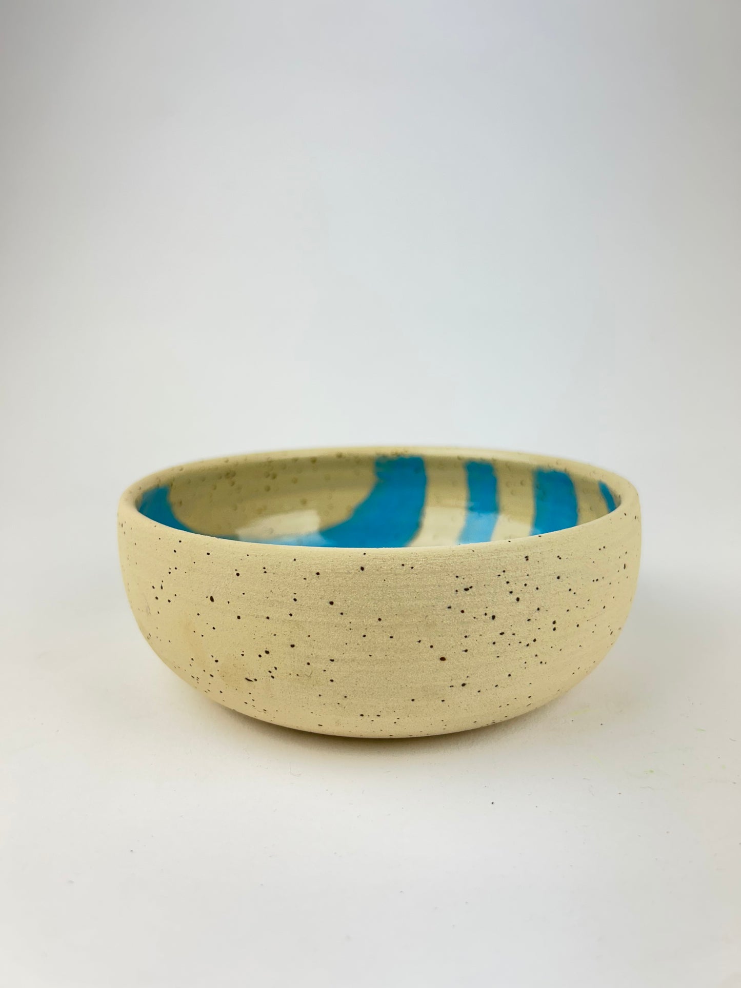 Magnesium bowl
