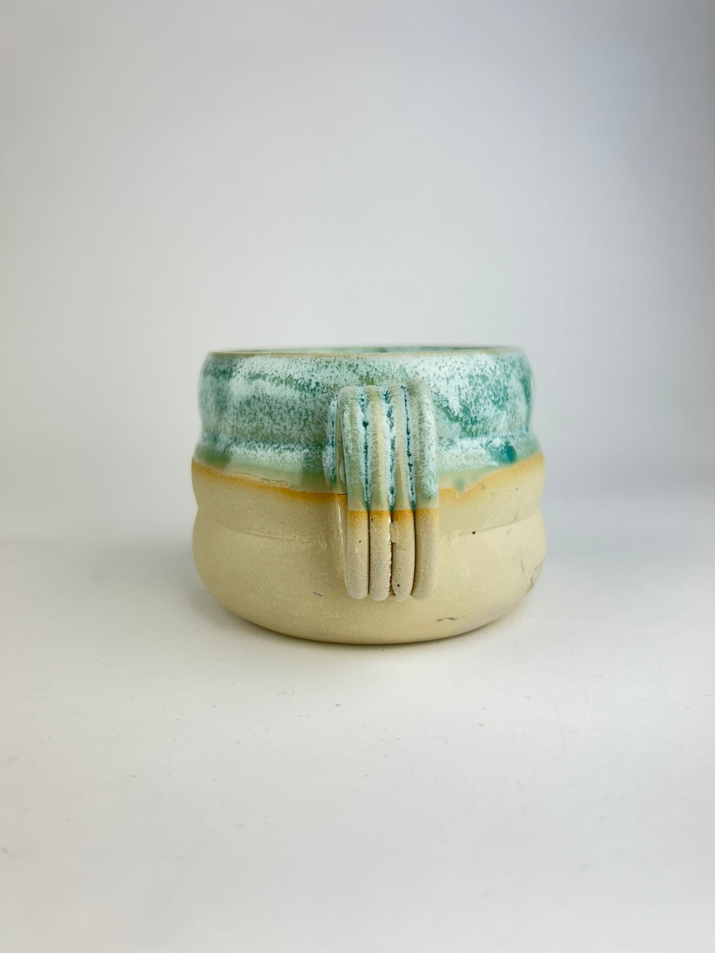 Blue oil mug