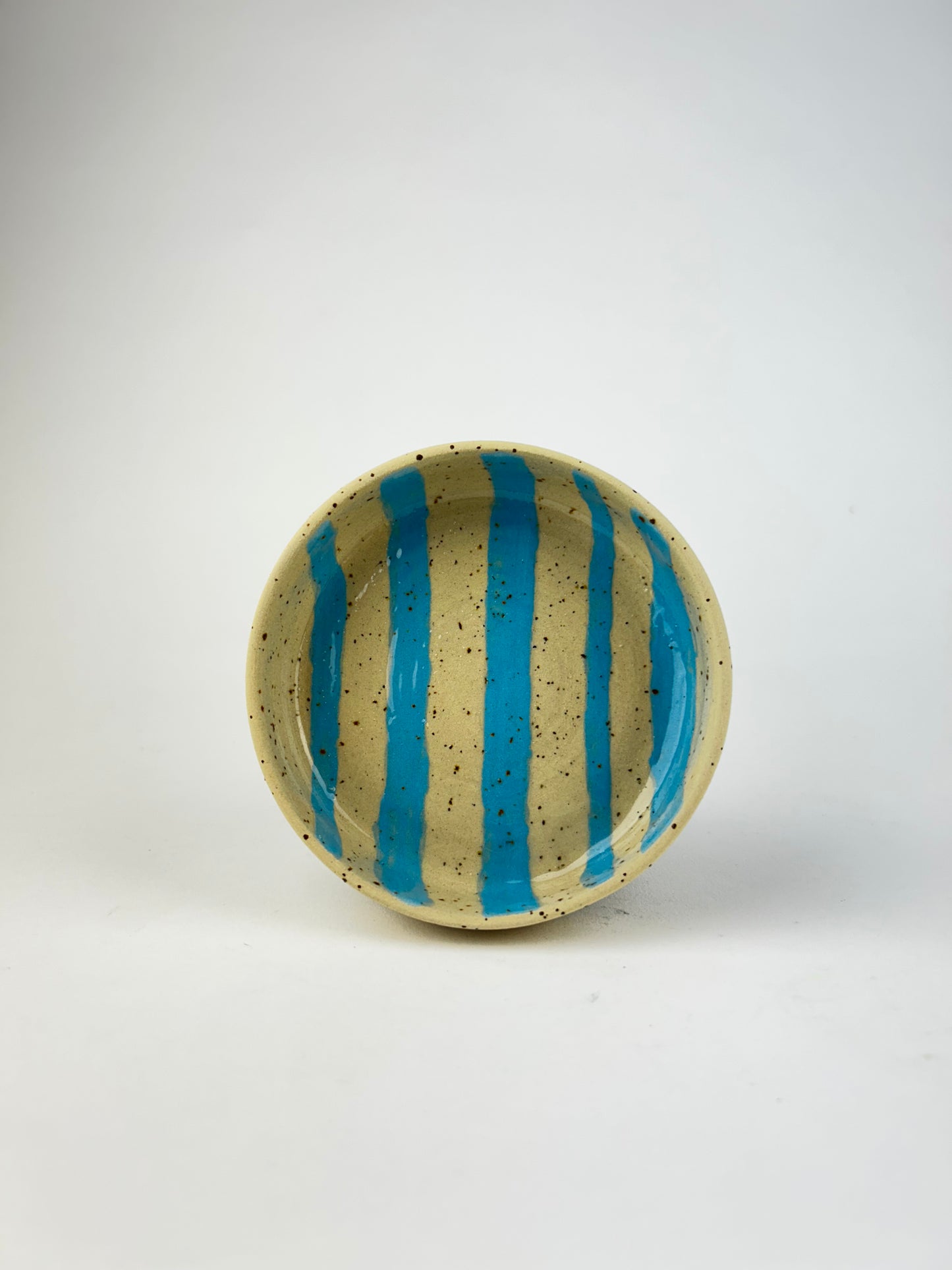 Magnesium plate