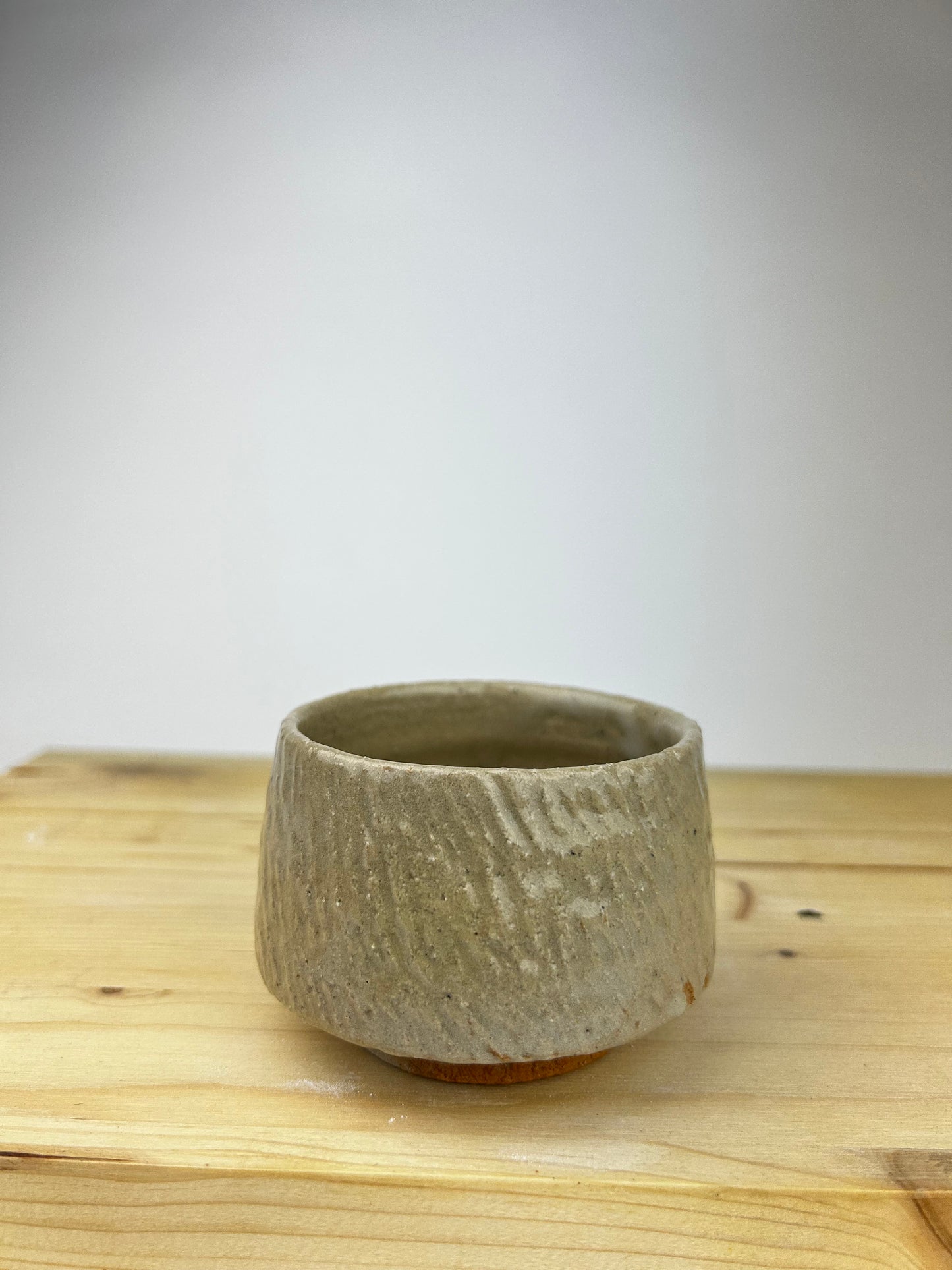 Textured cup