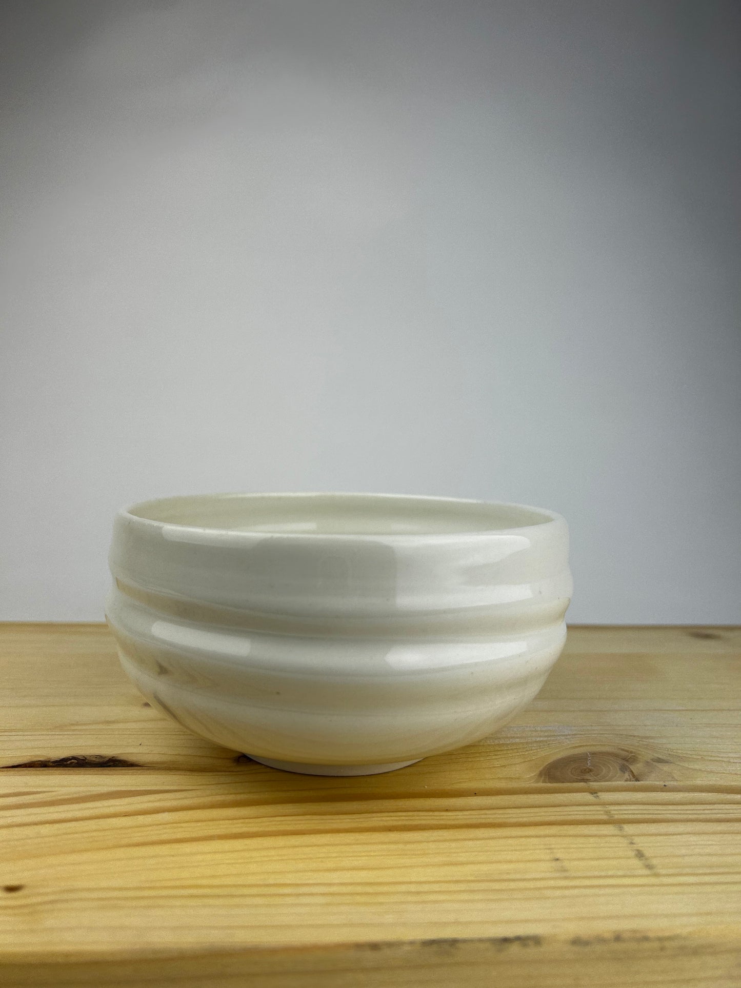 Spiral porcelain bowl