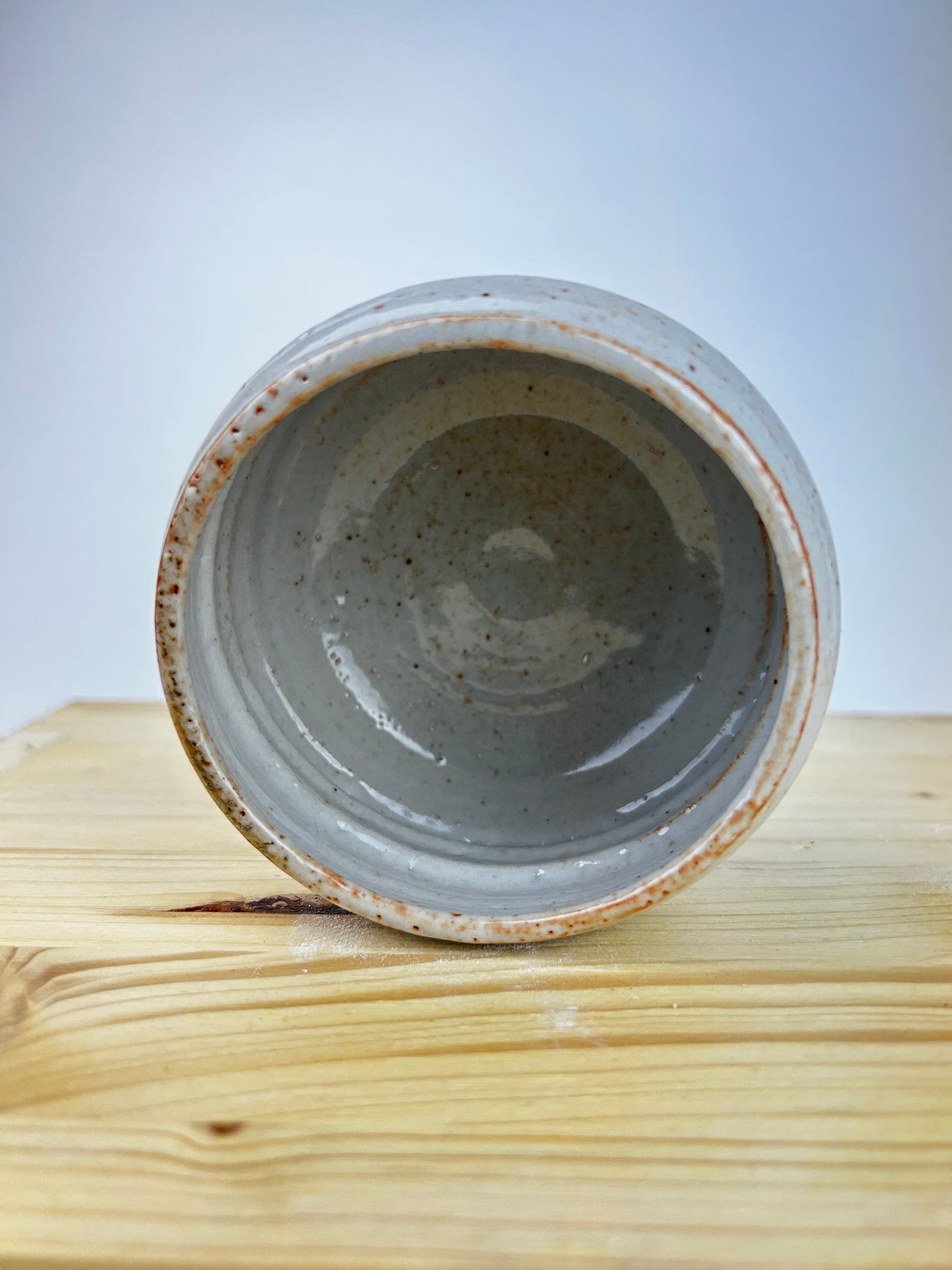 Spiral cup