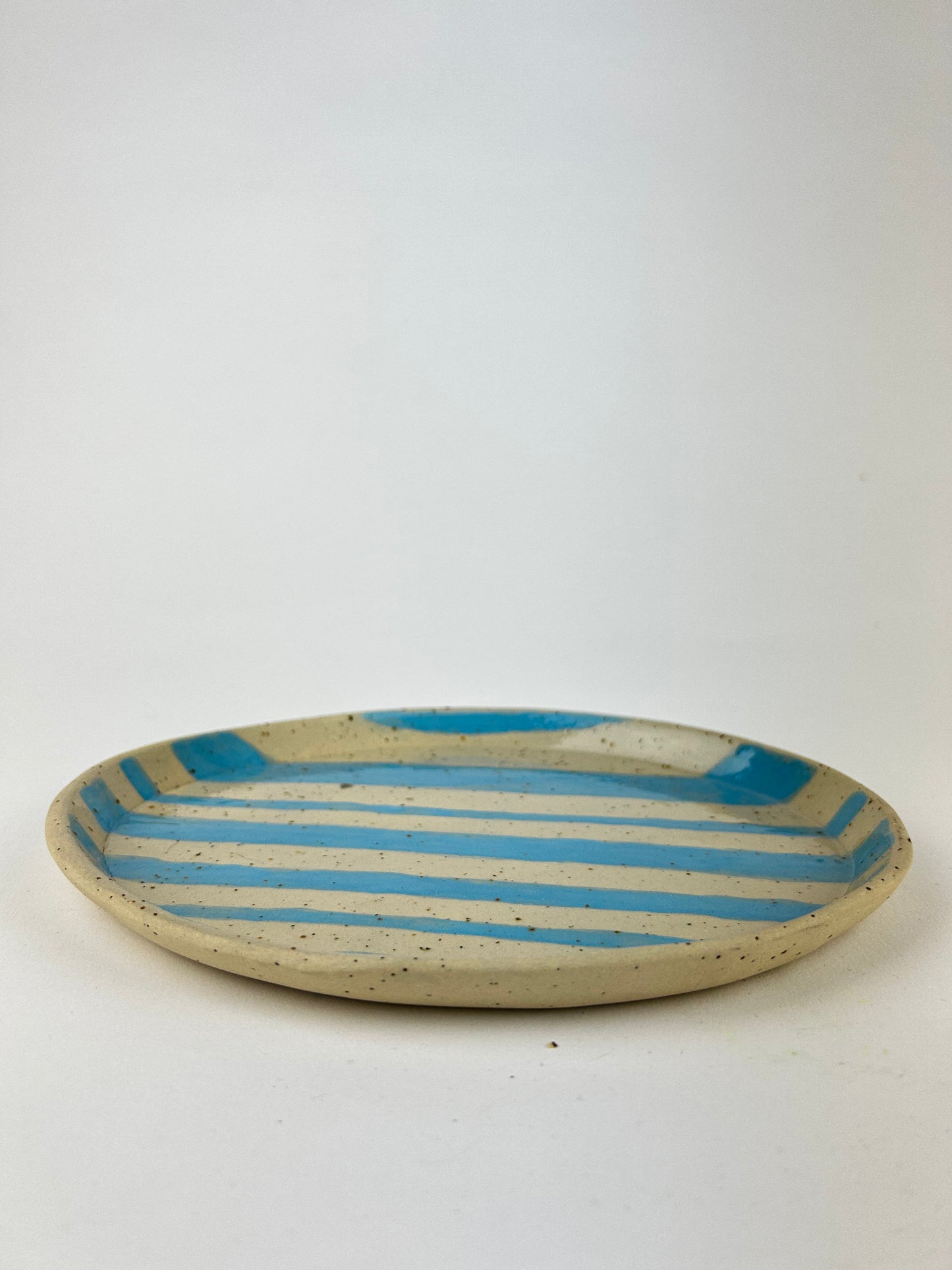 Magnesium plate