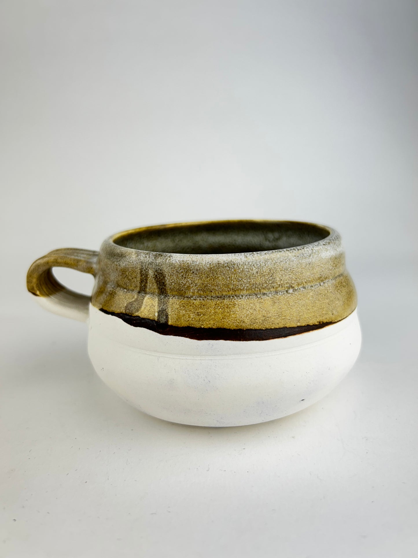 Brown oil mug