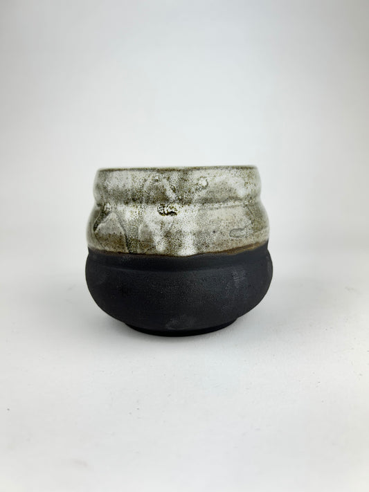 Brown oil cup