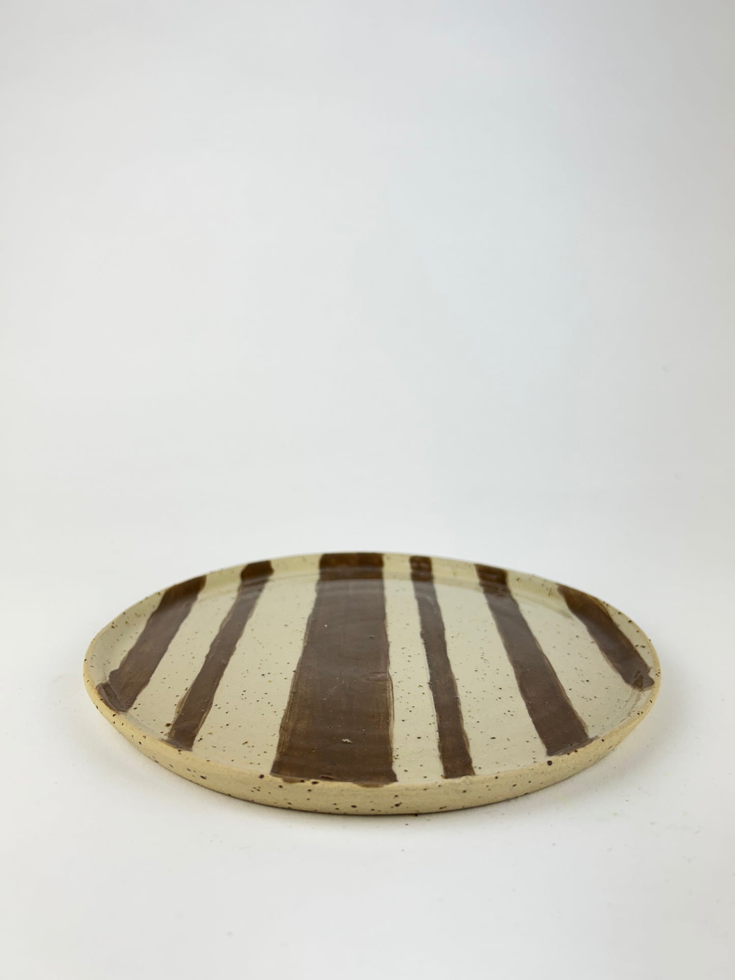 Magnesium plate