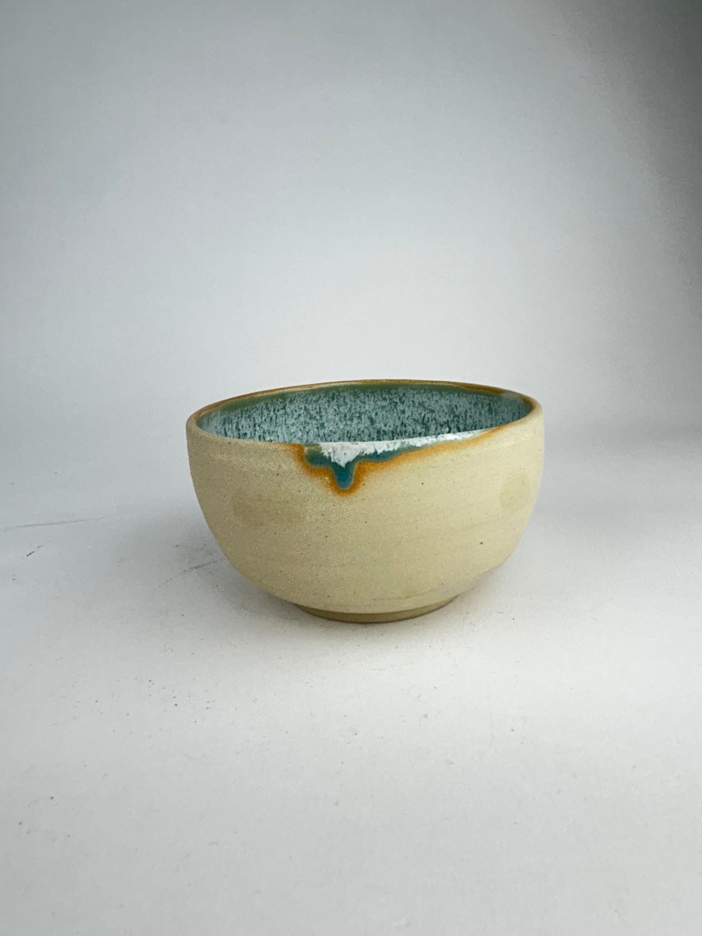 Blue oil bowl