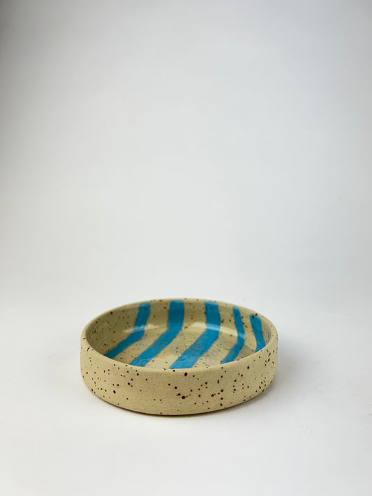 Magnesium plate